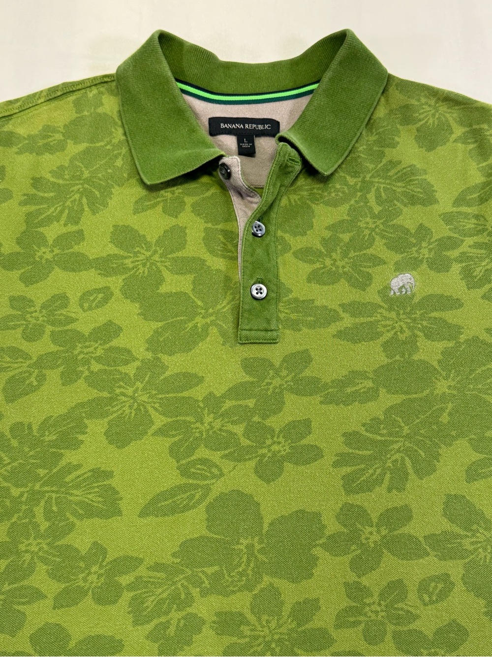 Banana Republic Olive Green Floral Jacquard Polo - Picture 2 of 8
